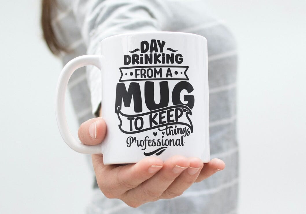 Day drinking from a mug... - Mug en céramique 330ml Mugs Be Color 