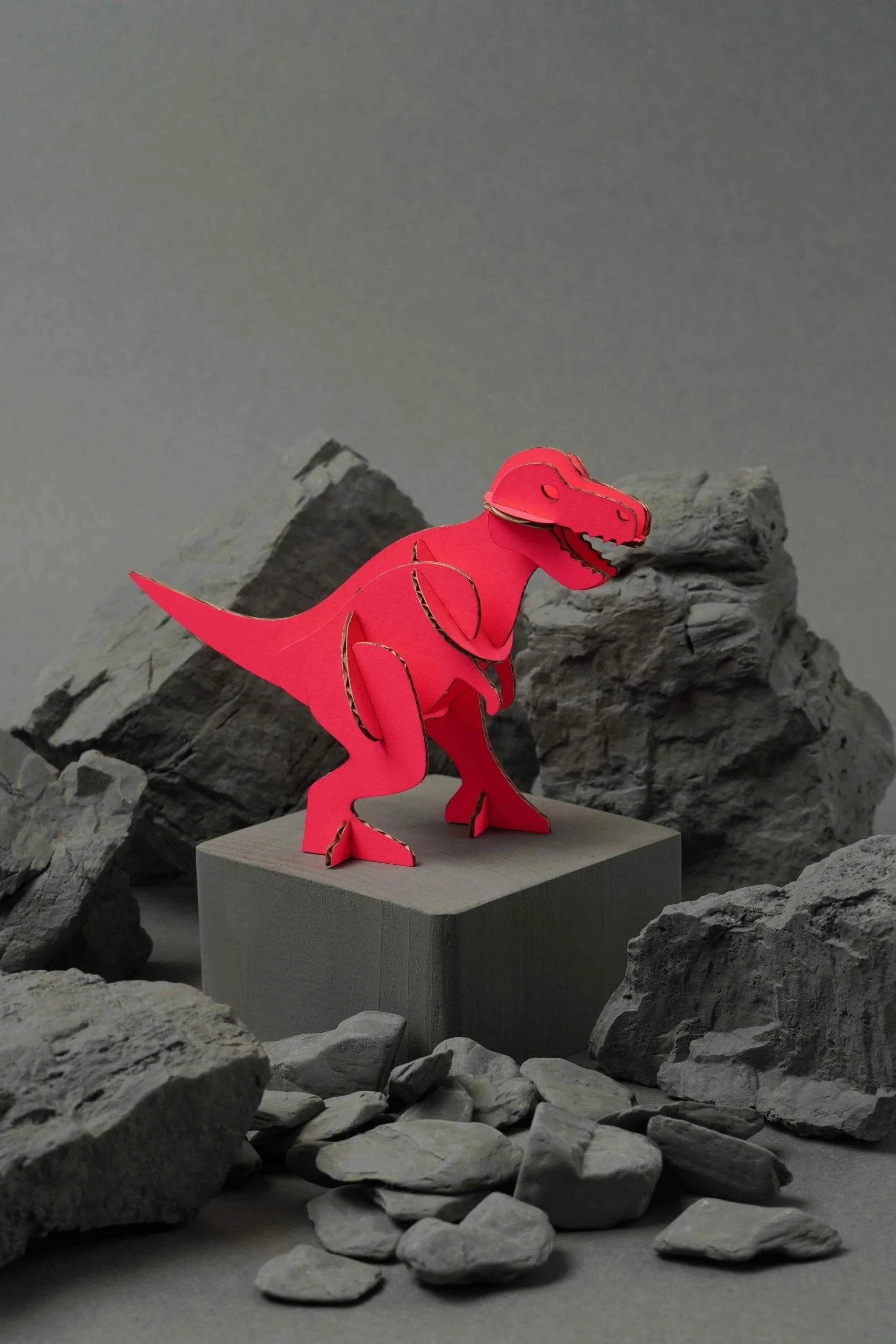 Tyrannosaurus - Kit en carton Assembli Fluor Pink 