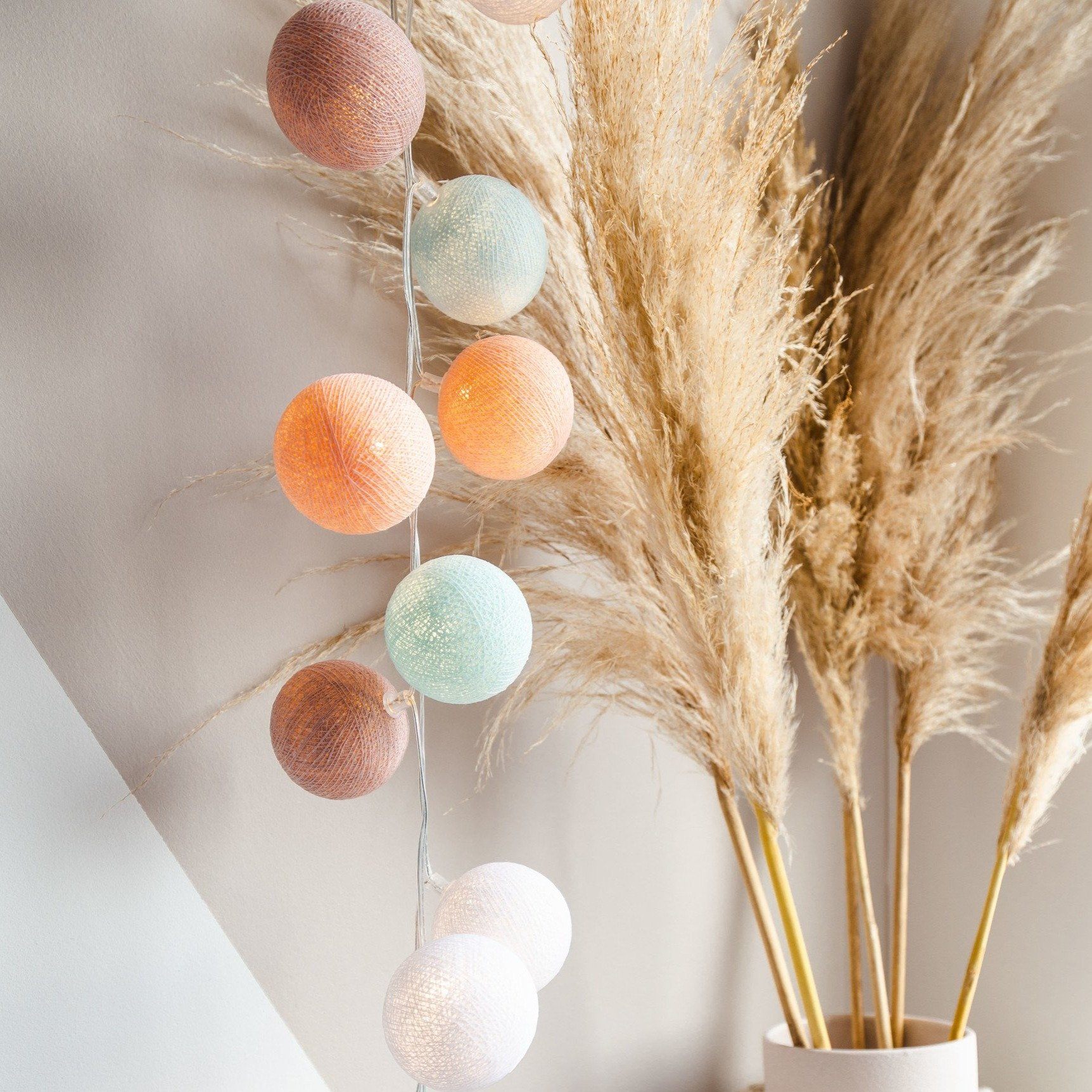 Macaron - Guirlande lumineuse Guirlandes et cordons lumineux Cotton Ball Lights 