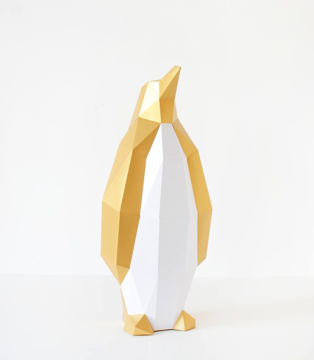 Paper Penguin - Statue en papier Assembli Satin Gold 